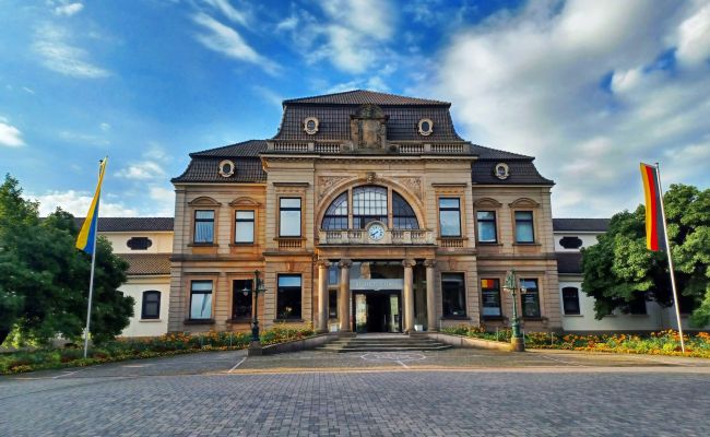Image - Neue Beleuchtung am Bad Rothenfelder Kurmittelhaus